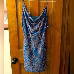 Prom dress never worn blue size 5/6